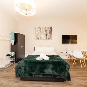  Apartment Flash Sale Centre Bn145wes05 United Kingdom